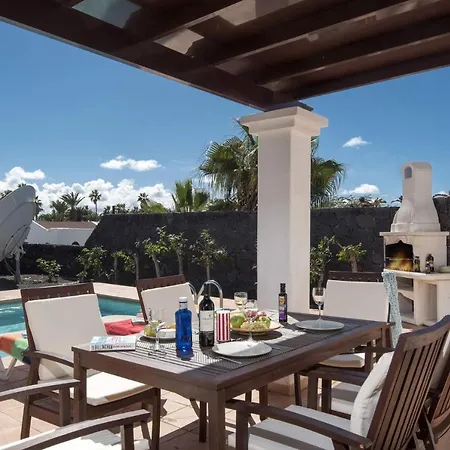 Flamingo Villa